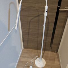 ニトリ　LEDデスクライト　YP002FL【付属品欠品あり】