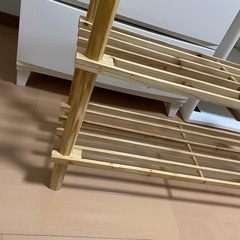 木製ラックの画像