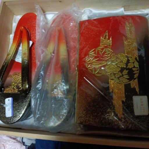 赤黒草履バッグ未使用ｌサイズ