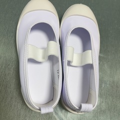 【新品未使用】バレーシューズ　17cmの画像