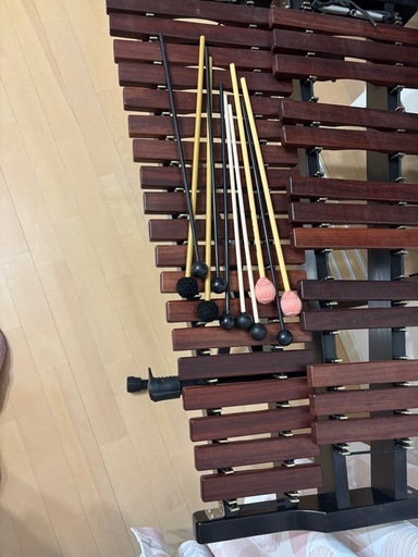 木琴ほぼ新品　スタンド\u0026バチ付