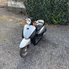 1021.　動画あり　AF67 トゥデイ　原付　バイク　4スト　　50cc 車体の画像