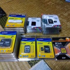 USB  フラッシュメモリー　他