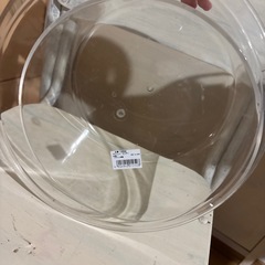 新品ケーキ保管クリアケース底トレイ付きの画像