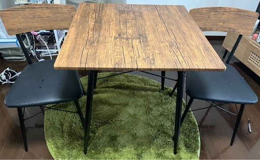 【お譲り決定】2名がけダイニングテーブル•椅子