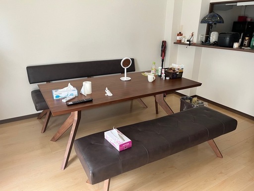 ダイニングテーブル3点セット　定価190,000円