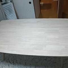 ダイニングテーブル