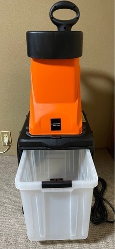 [新品・未使用]　YARD FORCE 枝シュレッダー