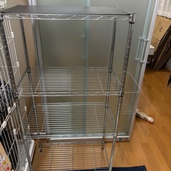 スチールラックの画像