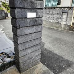 平らな石、ブロック殻の画像