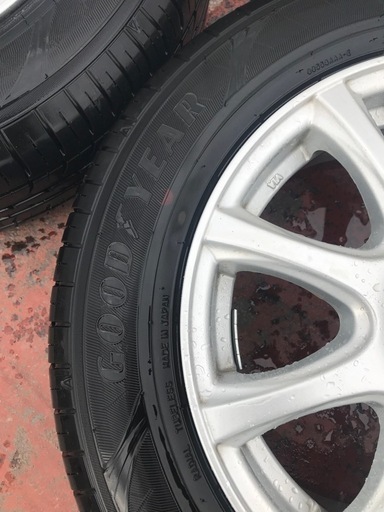 タイヤ 185/65r15　山残り7ミリぐらい