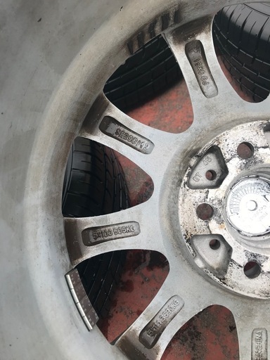 タイヤ 185/65r15　山残り7ミリぐらい
