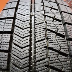 BS BRIDGESTONE BLIZZAK VRX 185/60R15 15インチ スタッドレス 4本 20年製 バリ溝 ヤリス フィット インサイト等　(KTF235)の画像