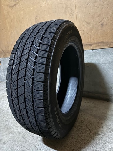 ブリヂストン　スタッドレス　4本セット