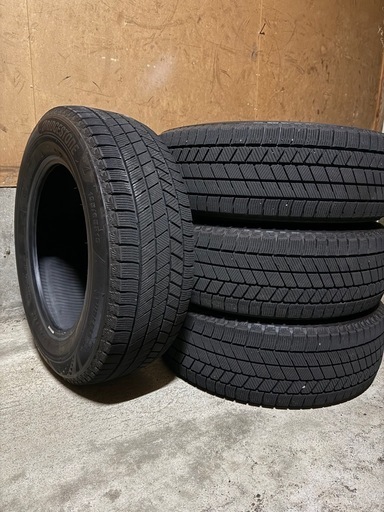 ブリヂストン　スタッドレス　4本セット