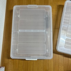 ベッド下収納2つ