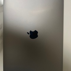 MacBook Pro 13" 2017 - 高速、i5、16GB、256GBの画像