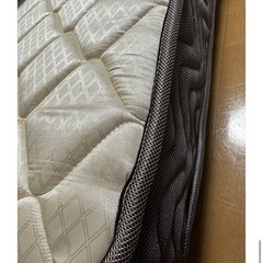 ニトリ　セミダブル　マットレスと脚付きすのこベッドのセット
