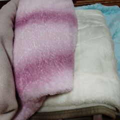 敷パッドシングルサイズ（夏用、冬用）の画像