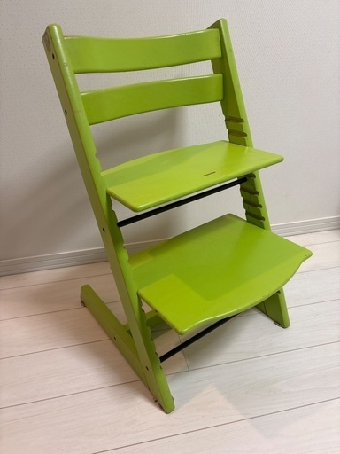 ストッケ　トリップトラップ　緑色