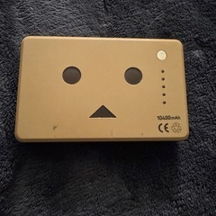 モバイルバッテリー 10400mah