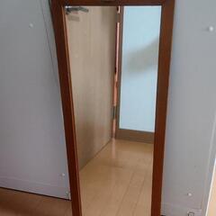 壁掛けミラー　