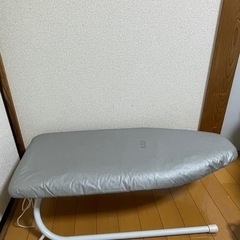 アイロン台の画像