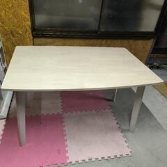 アンティーク　テーブル