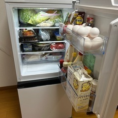 Hisense 2ドア冷凍冷蔵庫HR-D13E2Wの画像