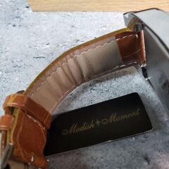 Modish Moment/モディッシュモーメント メンズアナログ腕時計 茶の画像