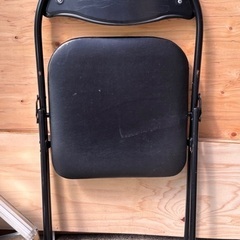 折り畳みニトリテーブル70cm椅子付きの画像