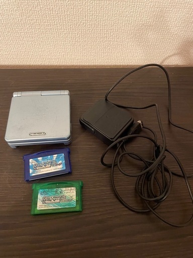 【決まりました】ニンテンドー　ゲームボーイアドバンスSP ポケモンサファイア・エメラルド