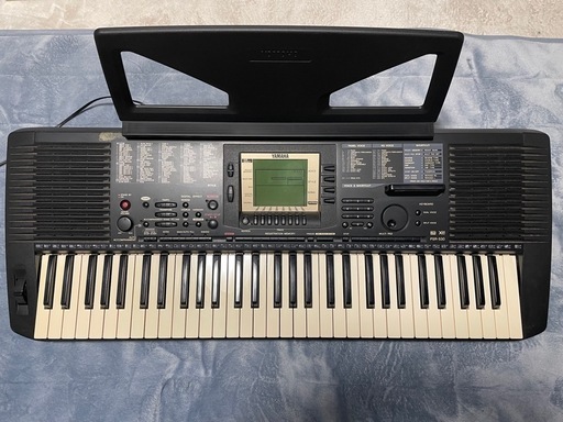 YAMAHAヤマハ　シンセサイザ　PSR-530