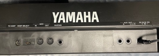 YAMAHAヤマハ　シンセサイザ　PSR-530