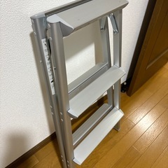 脚立　3段　高さ80㎝の画像