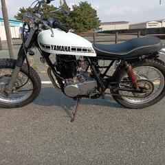 値下げ‼️SR400 トラッカーカスタム‼️車検9年1月‼️試乗OKの画像