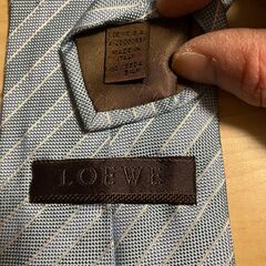 LOEWE　ネクタイ　メンズの画像