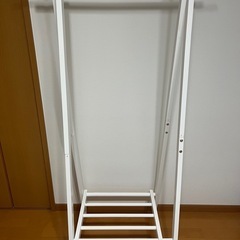 ハンガーラック 白