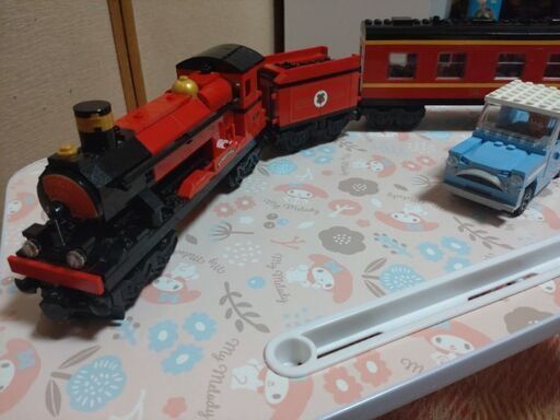 レゴブロック　ハリー・ポッターの汽車セット　組み立て済み完成品