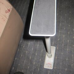 0円  タンス/食器棚　地震等対策ストッパー2本　加工でも使えます自宅引取限定の画像
