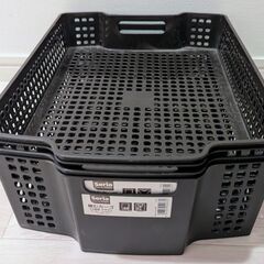 seriaの収納バスケット（黒）2つセットの画像
