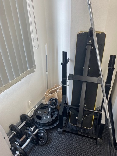 ベンチプレス　筋トレ道具