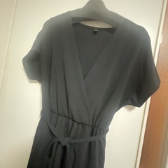 UNIQLOのクレープジャージーワンピースです☺️の画像