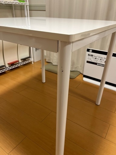 ダイニングテーブル　白　75cm