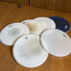 手渡し限定・ドラムヘッド　６枚　