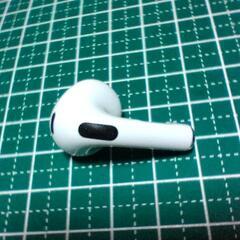 AirPods 3  右耳 のみ （値引き交渉受付中）の画像