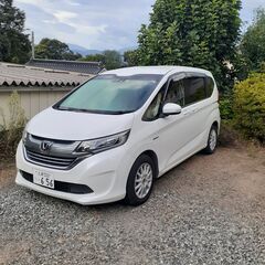 【オンライン決済】燃費の凄く良いハイブリッドフリード６.５...