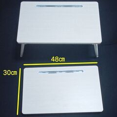 折り畳みテーブル（小型）