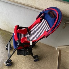 ベビーカー
