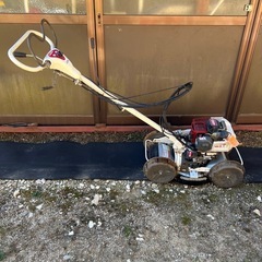 中古品 □ 安田工業 エンジン草刈機 YSXD-2410 □ M □ ITMUHD1K0RPQ